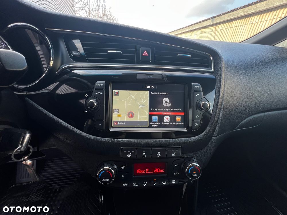 Kia Ceed 1.6 GDI DCT Platinum Edition - 18