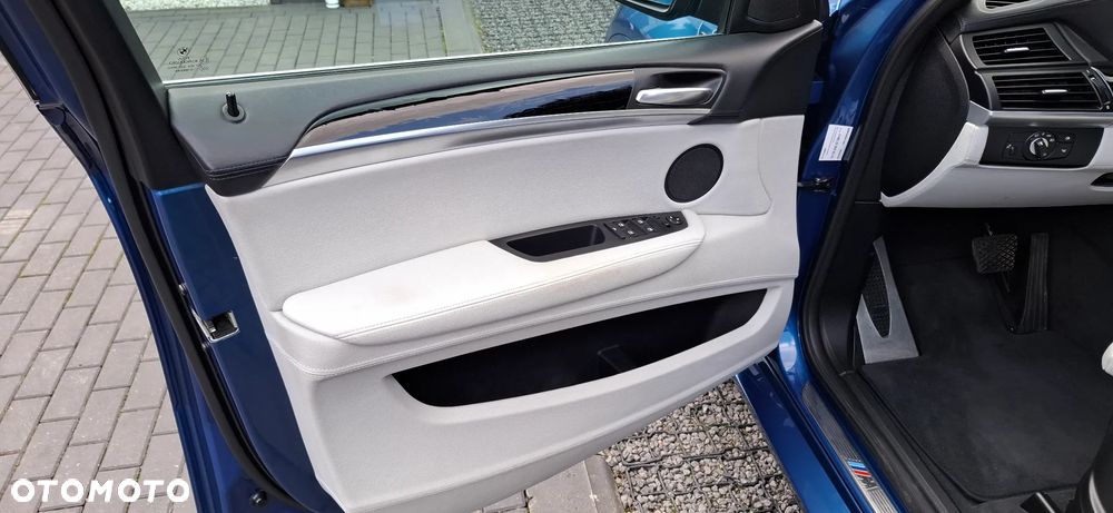 BMW X6M - 15
