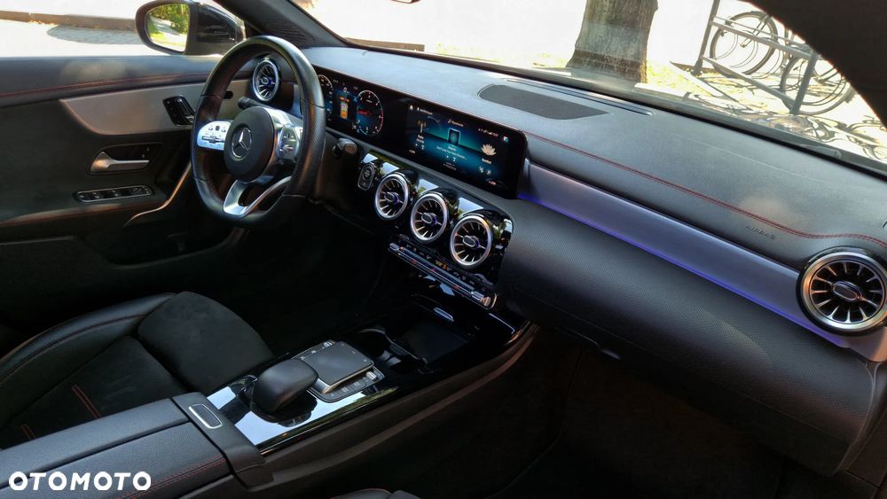 Mercedes-Benz CLA 200 d 8G-DCT AMG Line - 26