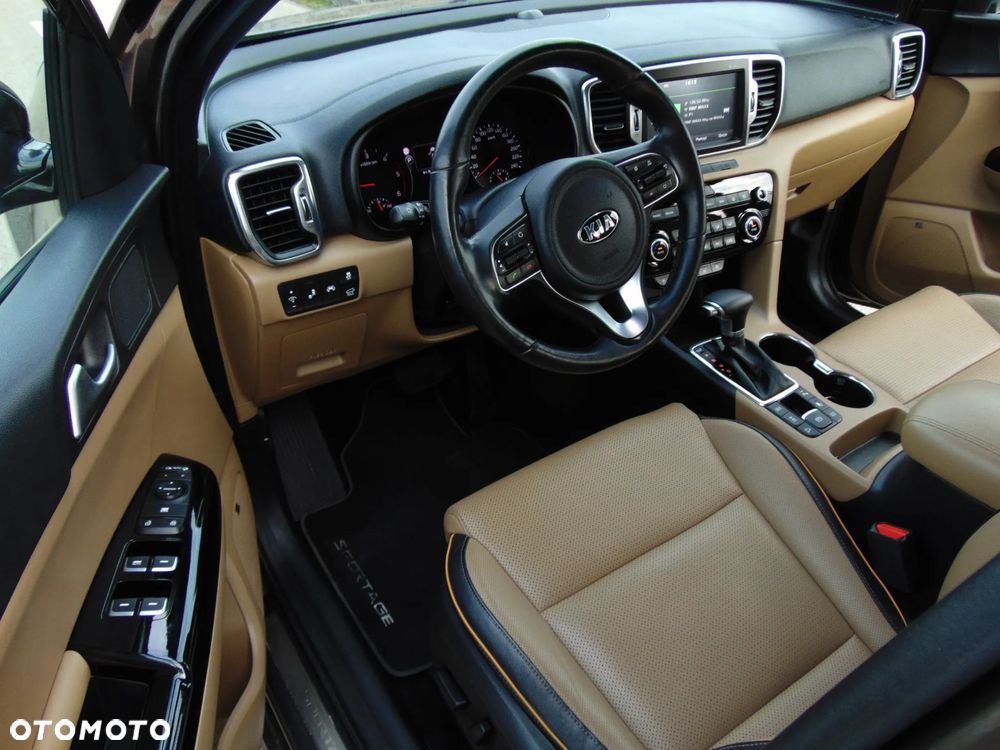 Kia Sportage 2,0 CRDI AWD Platinum - 10