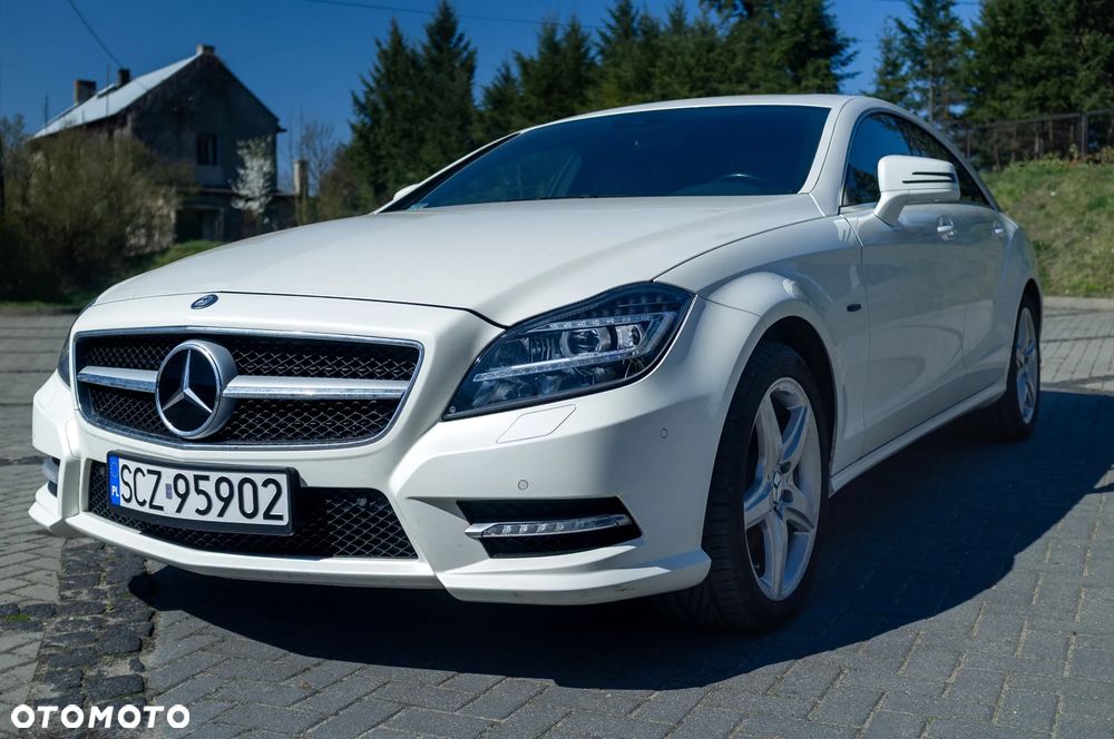 Mercedes-Benz CLS 500 4-Matic BlueEff - 5
