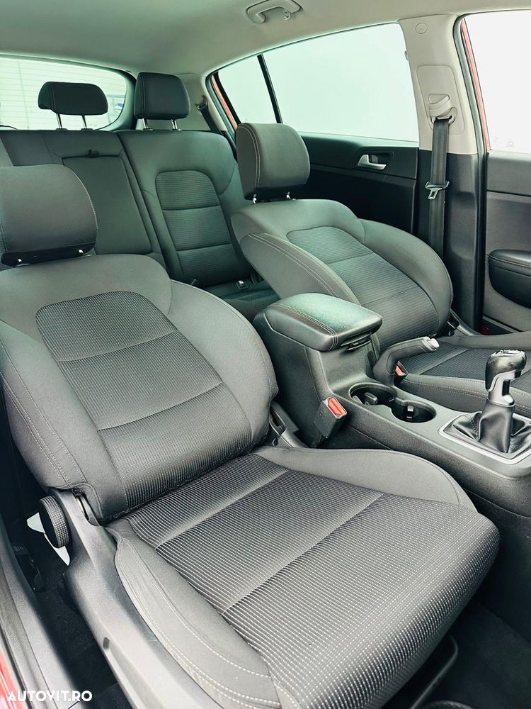 Kia Sportage 1.6 GDI 2WD Dream-Team Edition - 15