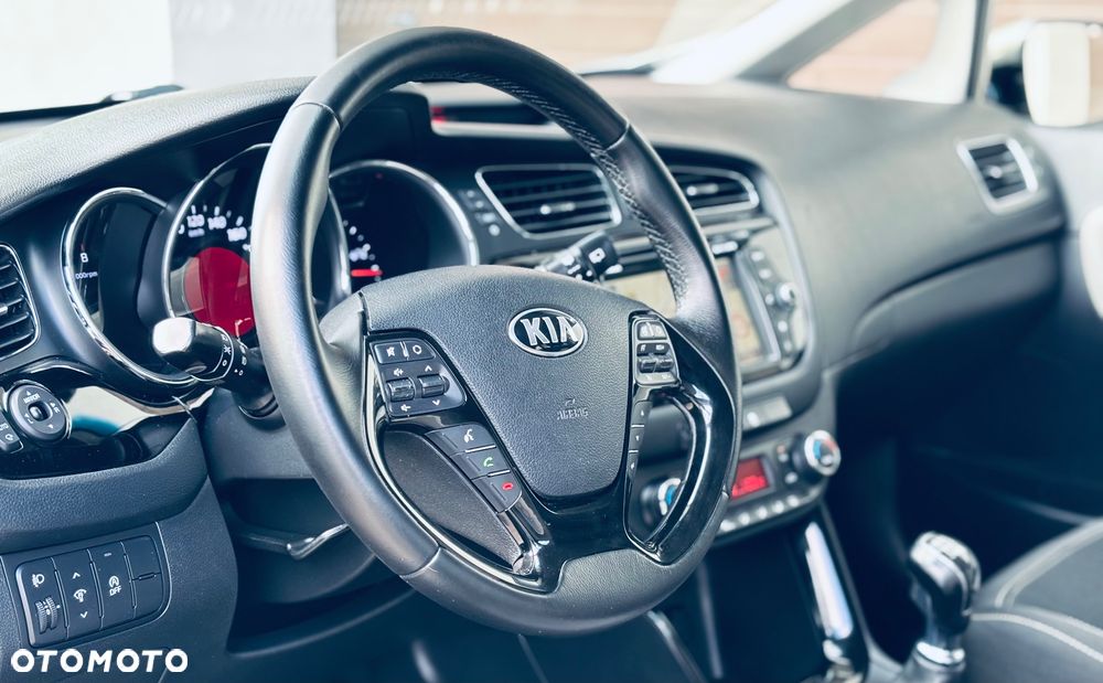 Kia Ceed 1.6 GDI Edition 7 - 10