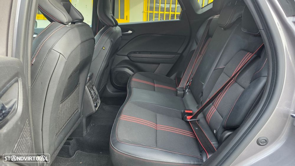 Renault Captur 1.0 TCe RS Line - 12