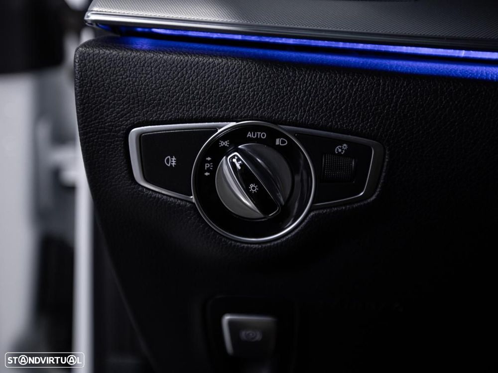 Mercedes-Benz E 220 - 20