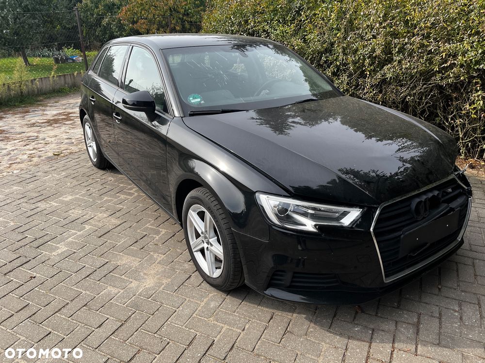 Audi A3 Sportback 1.6 TDI design - 2