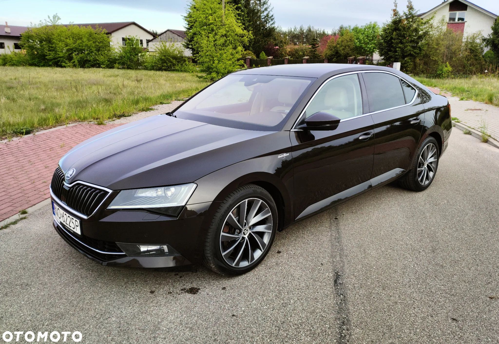 Skoda Superb 2.0 TSI 4x4 L&K DSG - 1