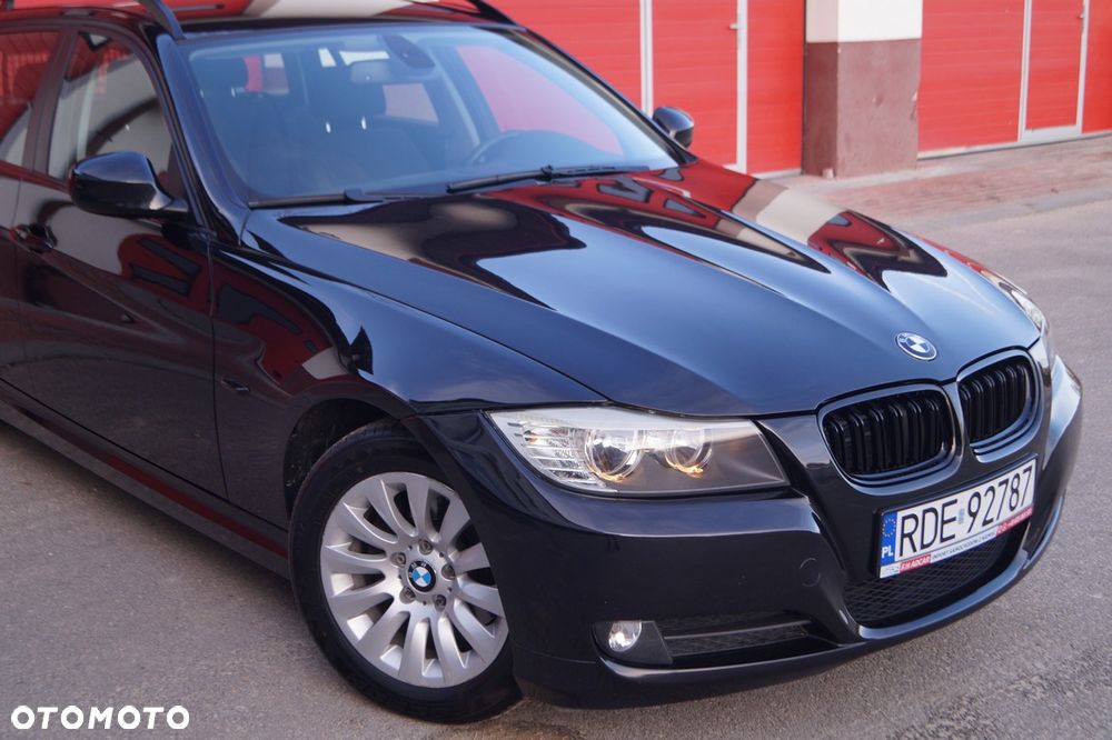 BMW Seria 3 318i Edition Exclusive - 10