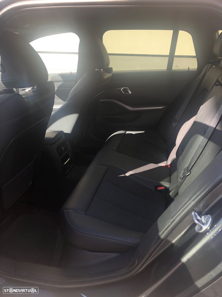 BMW 320 e Corporate Edition Auto - 4