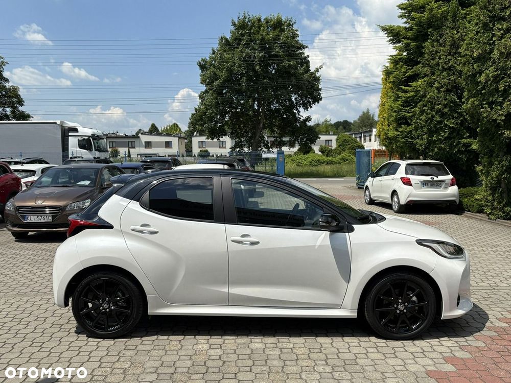 Toyota Yaris - 5