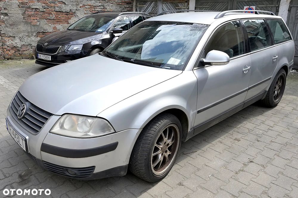 Volkswagen Passat 1.9 TDI Basis - 2