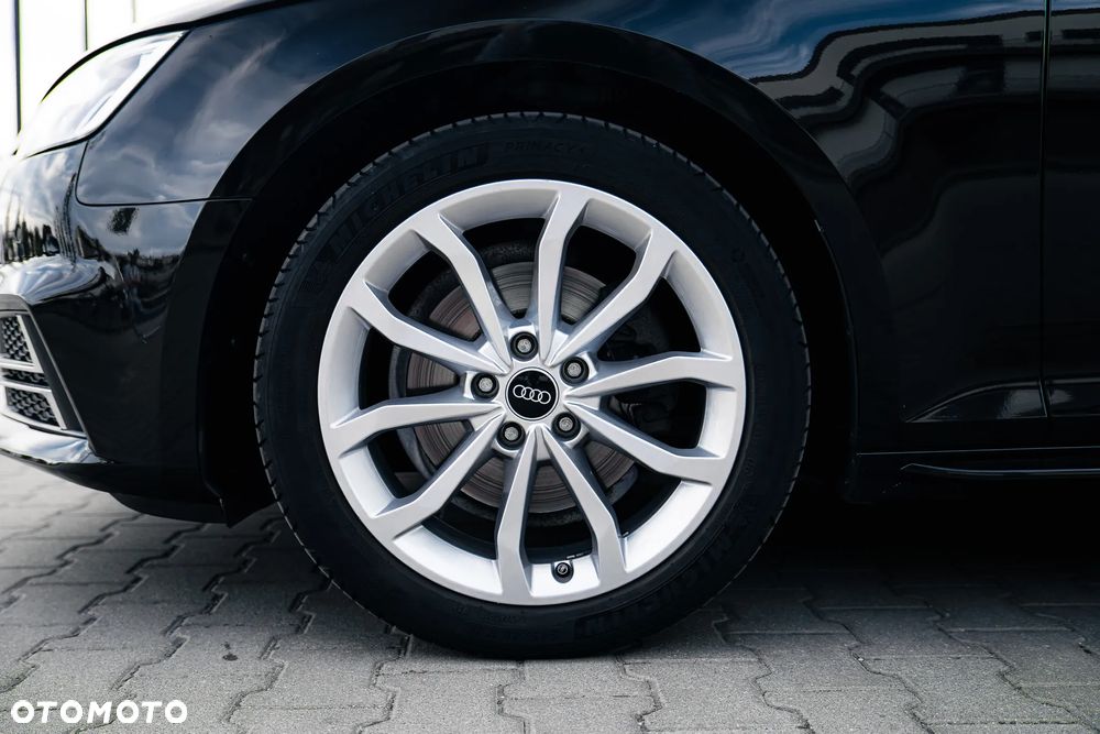 Audi A4 Limousine 1.4 TFSI Design S tronic - 9