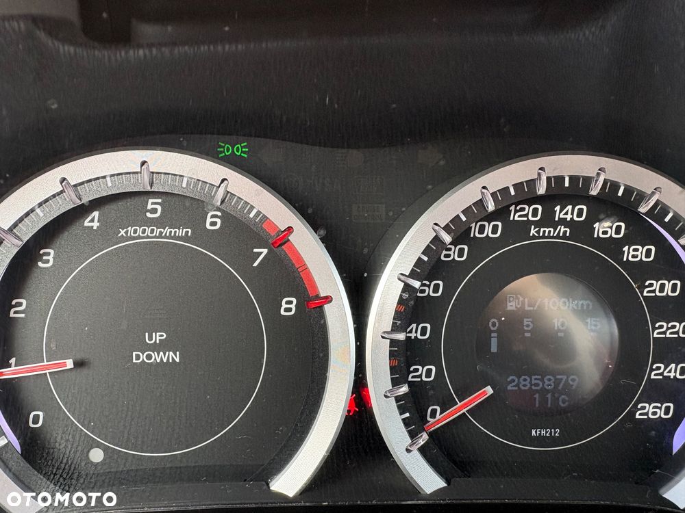 Honda Accord 2.0 Elegance - 12