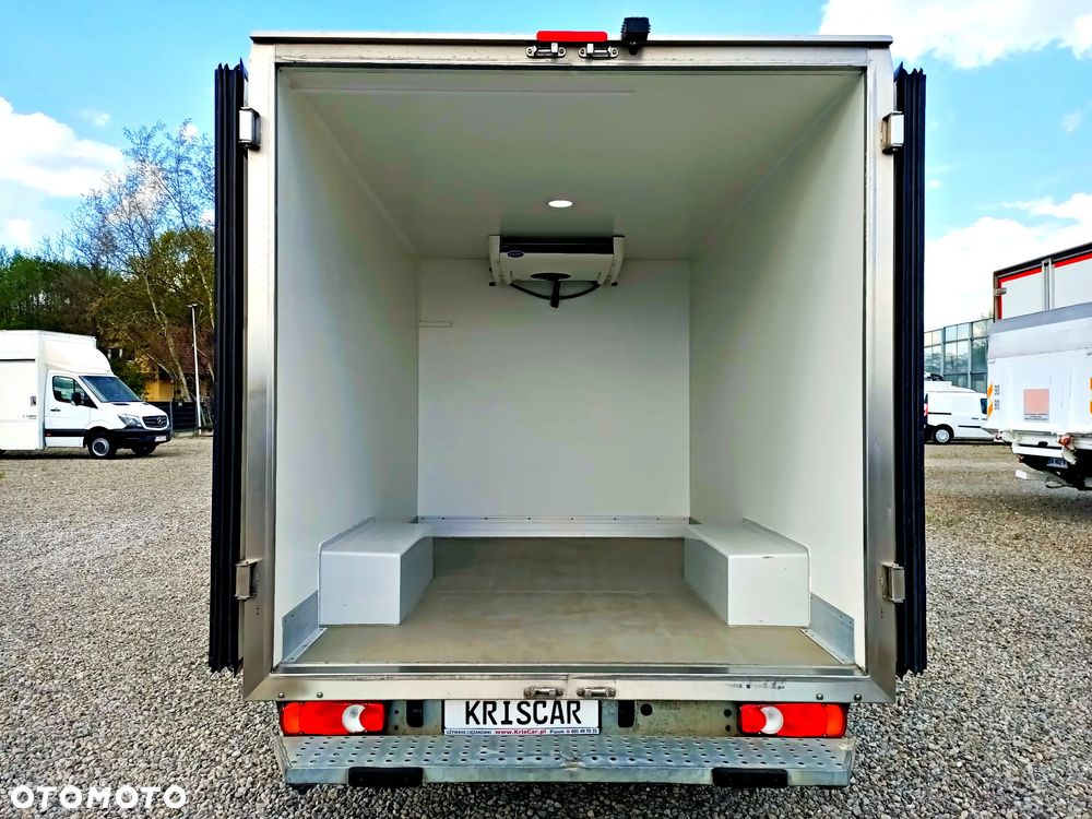 Renault Master Chłodnia Niskopodwoziowy145KM 2 zasilania chłodni - 9