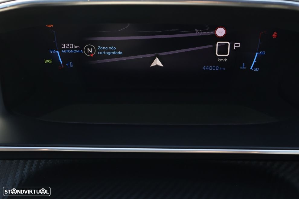 Peugeot 2008 1.5 BlueHDi GT EAT8 - 10
