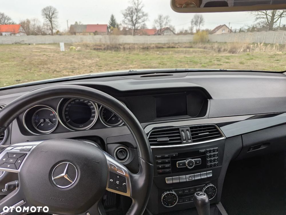 Mercedes-Benz Klasa C - 16