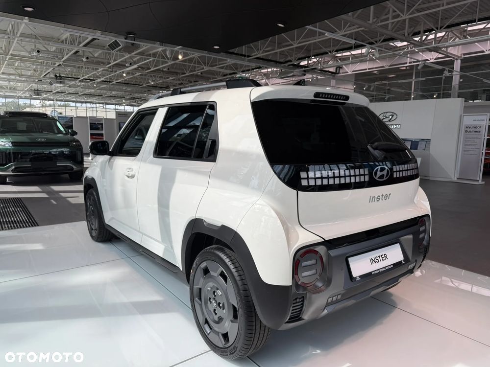Hyundai Inster 49kWh Cross - 4