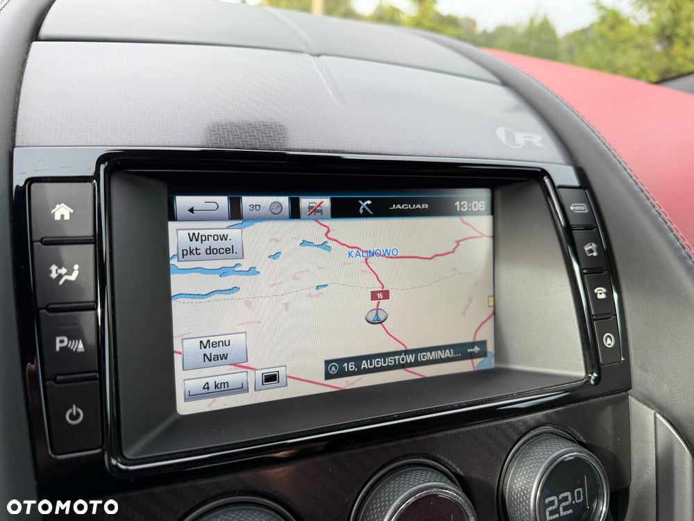 Jaguar F-Type R AWD - 30