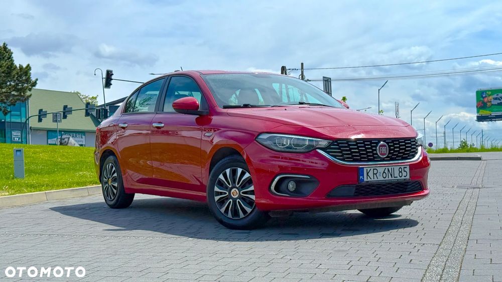 Fiat Tipo 1.4 16V Lounge EU6d - 17