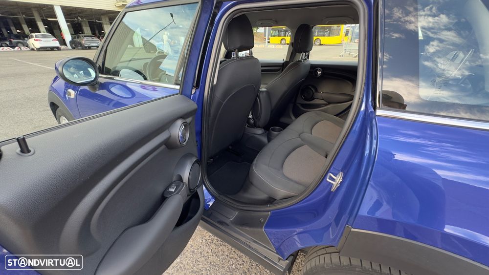 MINI 5 Portas Cooper - 11