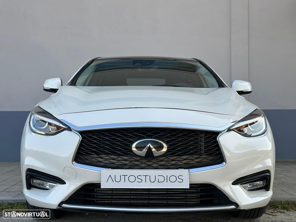 Infiniti Q30 1.5d DCT Business - 8