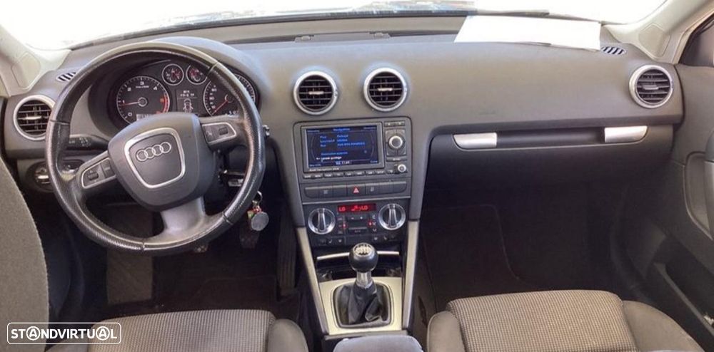 Audi A3 Sportback 2.0 TDi Sport - 8