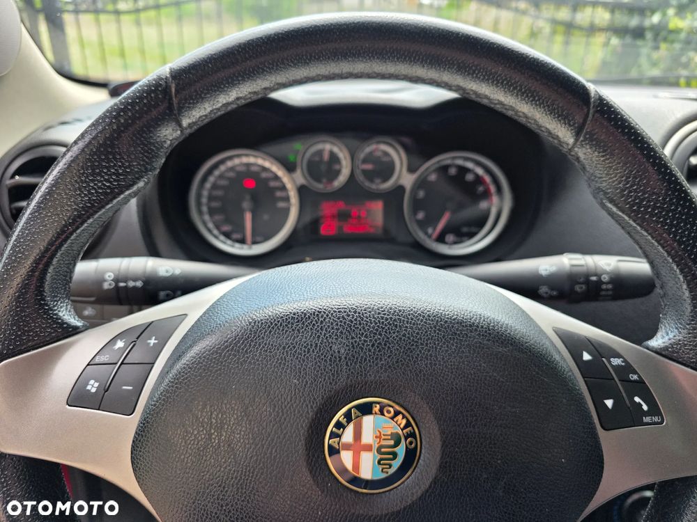 Alfa Romeo Mito - 10