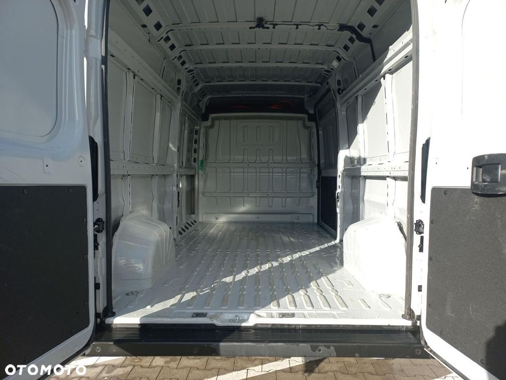 Toyota PROACE MAX - 14