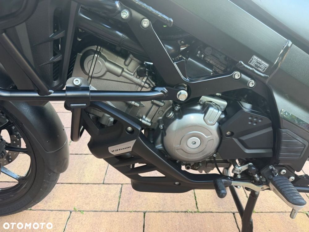 Suzuki V-STROM - 8
