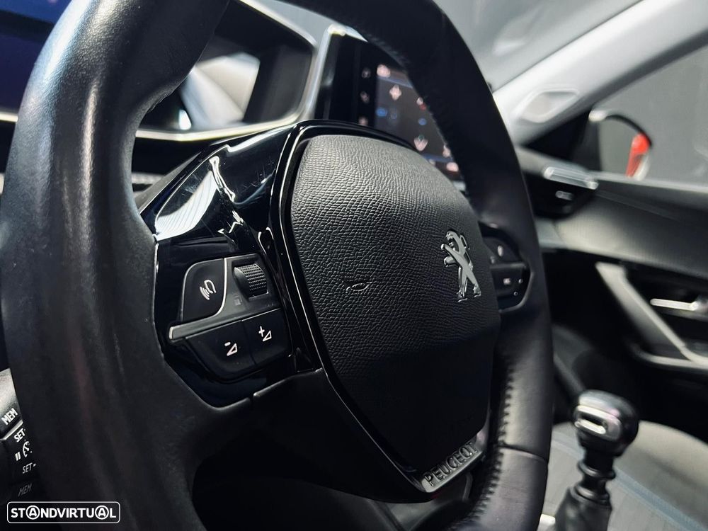 Peugeot 2008 1.5 BlueHDi Allure - 23