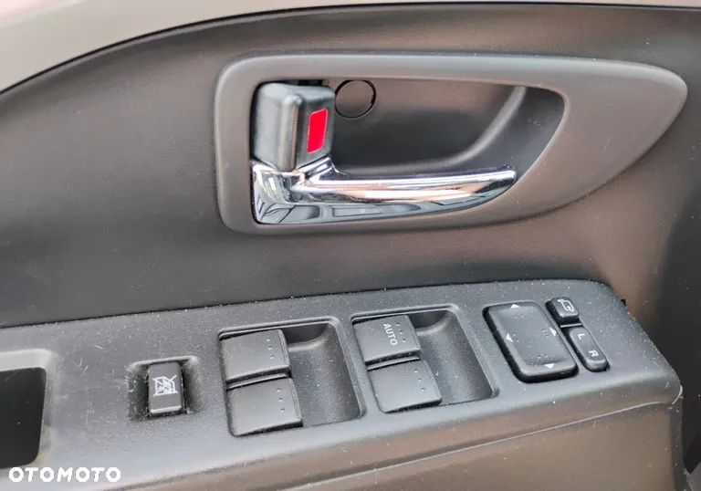 Mazda 5 - 10