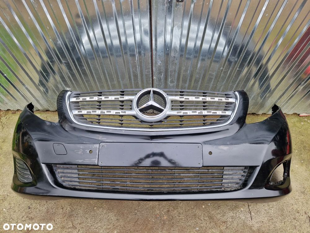 Mercedes Vito Viano 447 W447 Zderzak przód 6PDC