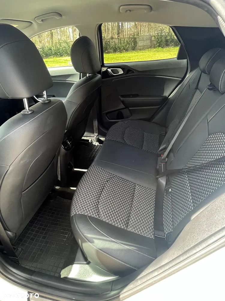 Kia XCeed 1.5 T-GDI Prestige Line DCT - 18