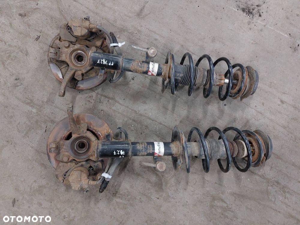 AMORTYZATOR SPRĘŻYNA ZWROTNICA LEWY + PRAWY PRZÓD HAMULCE PANDA II 1.1 8V - 4