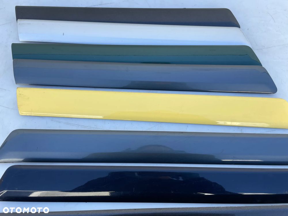 ŚRODKOWA LISTWA BŁOTNIKA LEWA PRAWA TYŁ AUDI A3 8P 3D LY7W LZ6L LY1H LZ7L LZ5J 8P3853983 8P3853984 - 3