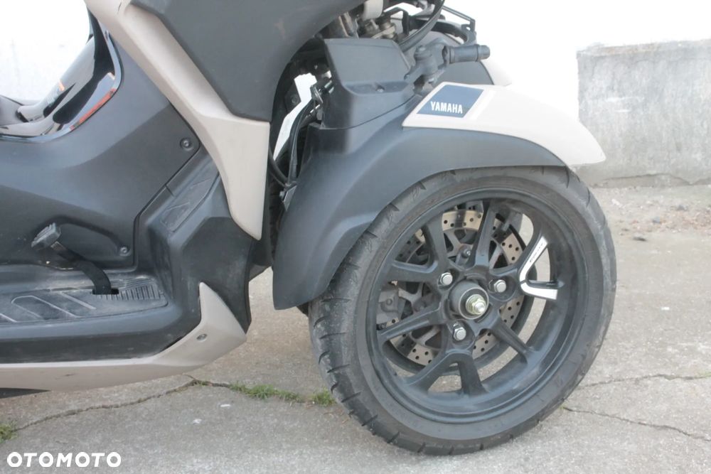 Yamaha Tricity - 19