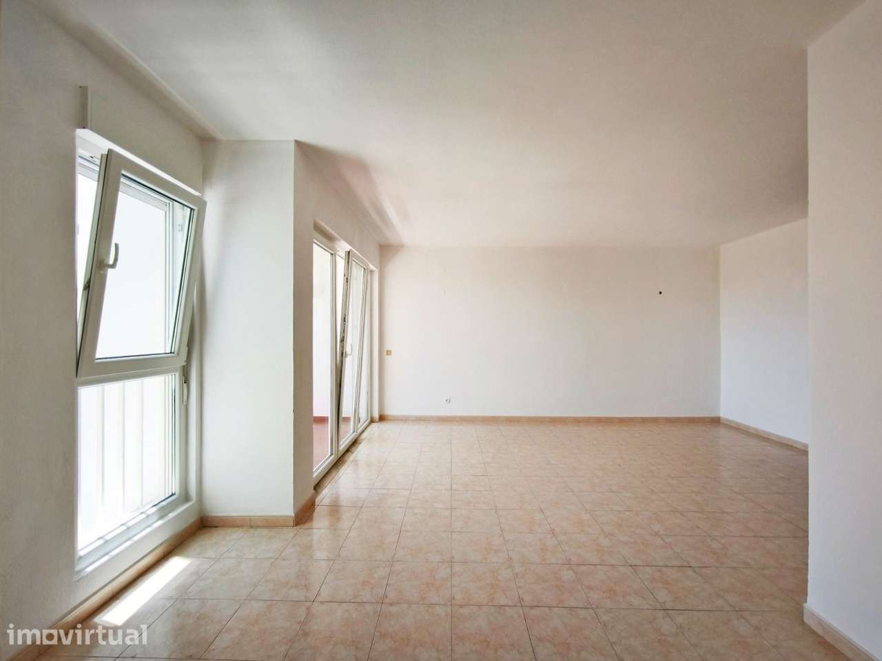 APARTAMENTO T3 QUARTEIRA - Grande imagem: 4/25