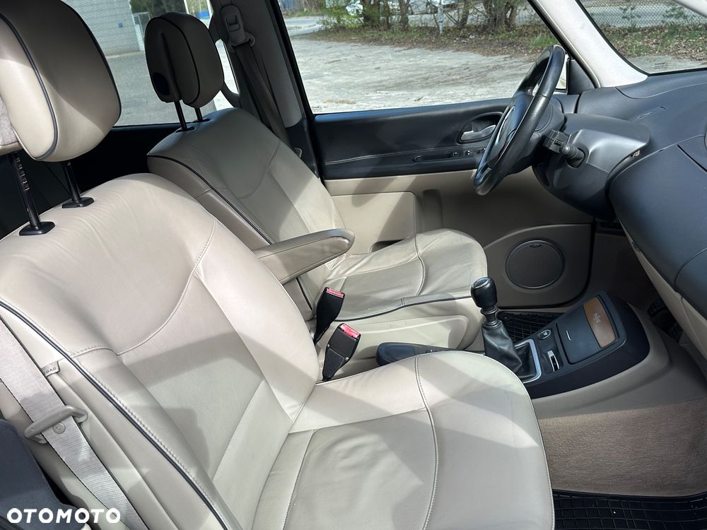 Renault Grand Espace 2.0 dCi FAP Initiale - 22