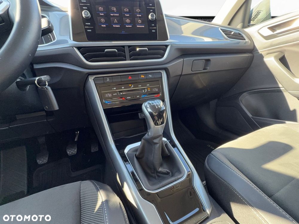 Volkswagen T-Roc 1.5 TSI Style - 25