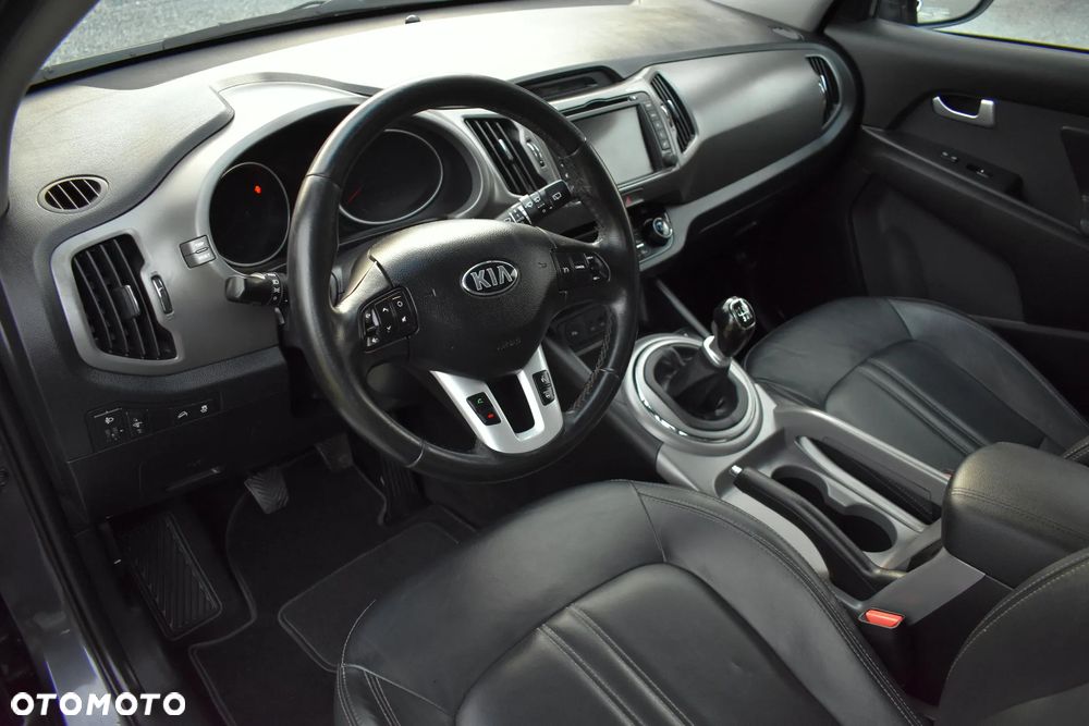 Kia Sportage 1.7 CRDI 2WD Vision - 24