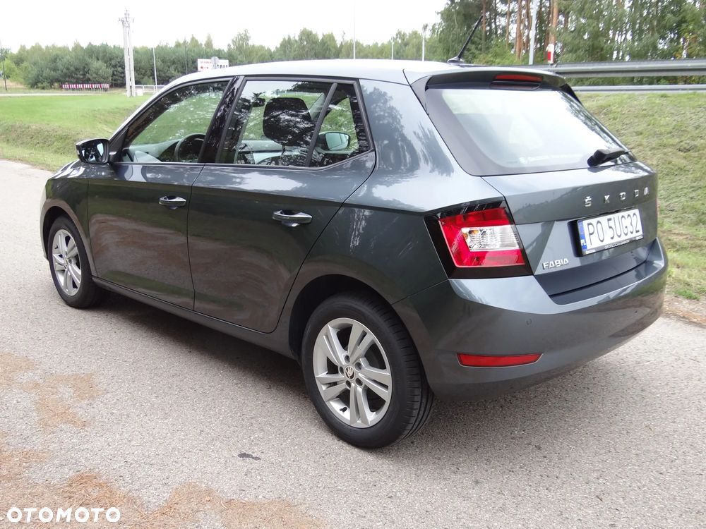 Skoda Fabia 1.0 TSI Ambition - 4