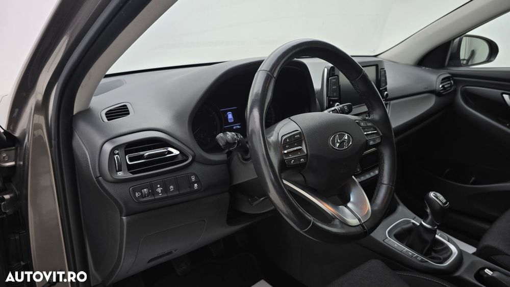 Hyundai i30 - 13