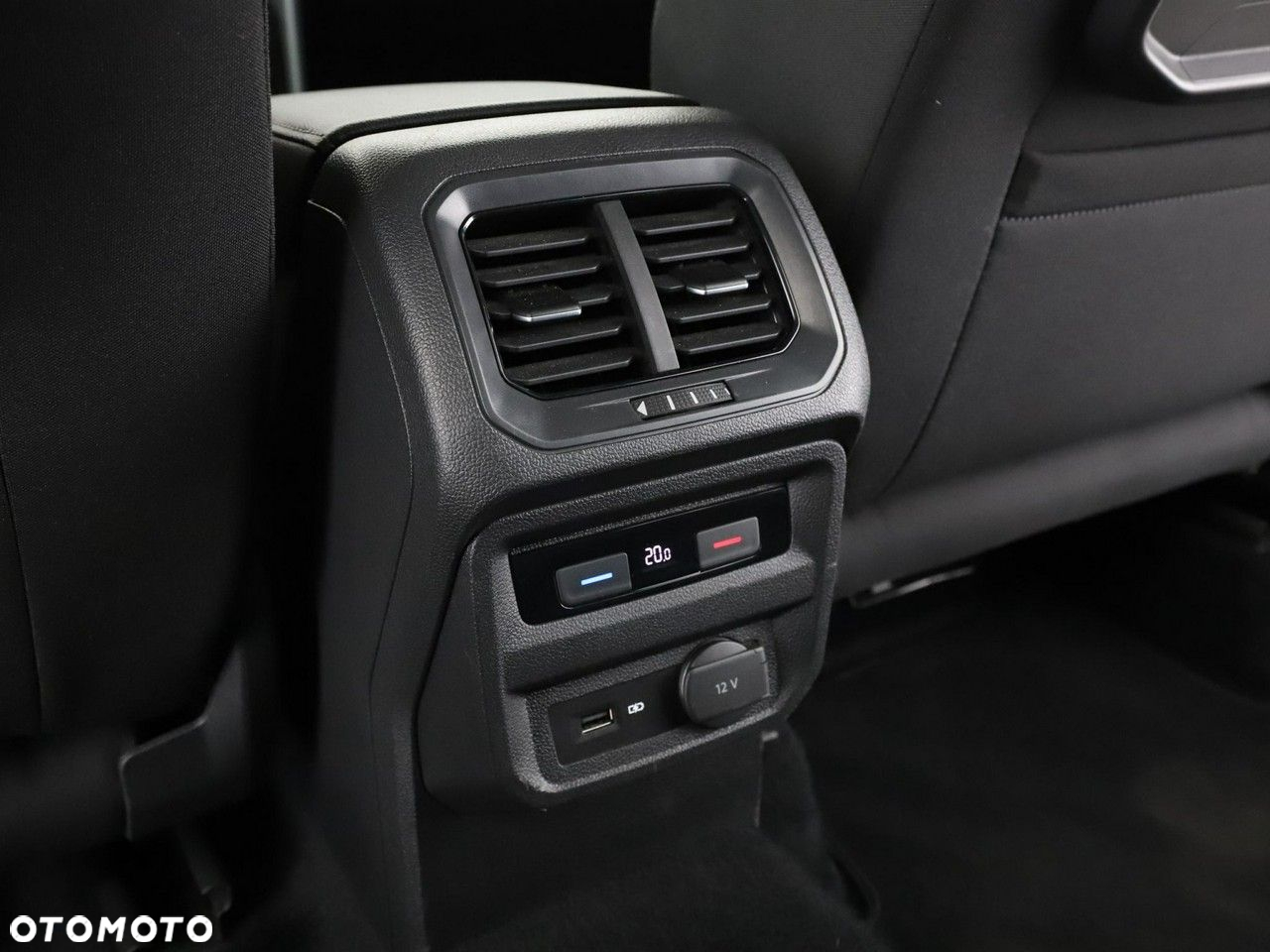 Volkswagen Tiguan 2.0 TSI 4Motion (BlueMotion Technology) DSG Highline - 38