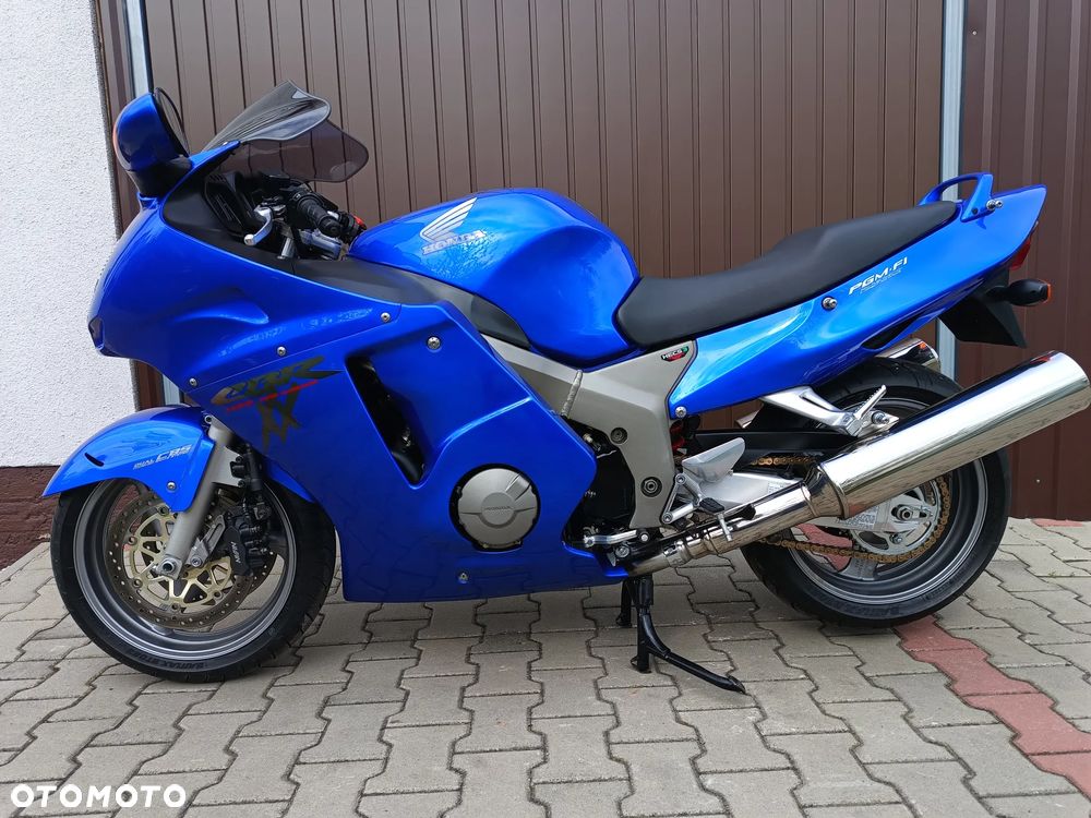 Honda CBR - 23