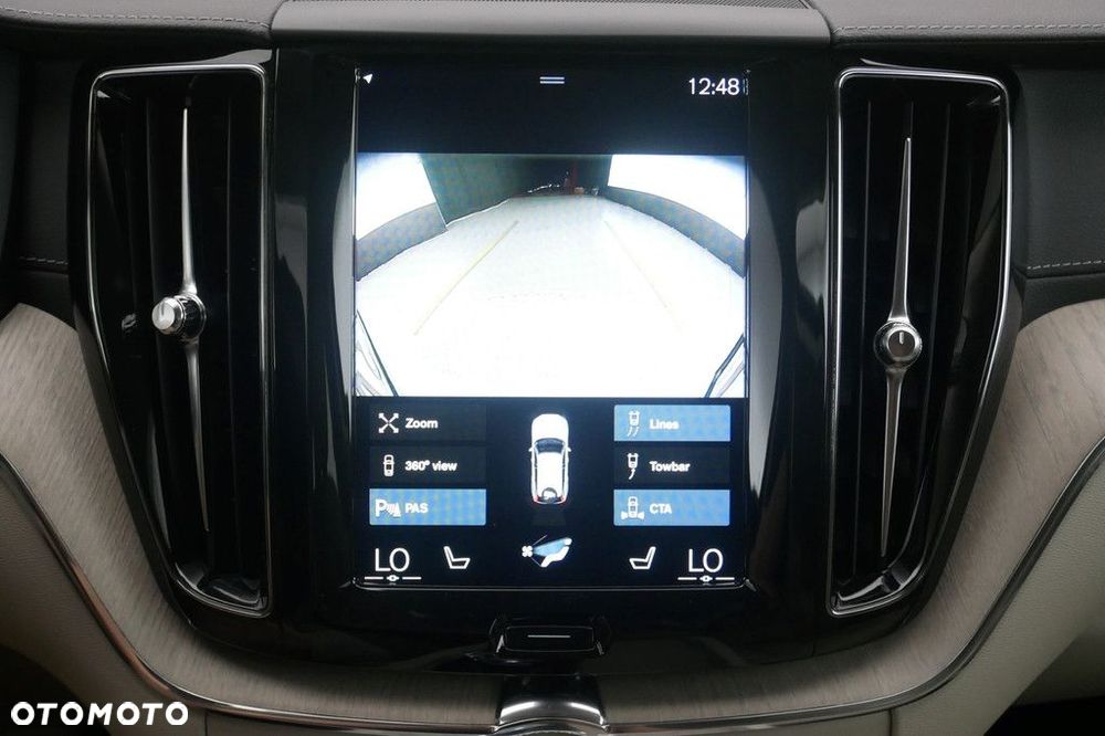 Volvo XC 60 - 24