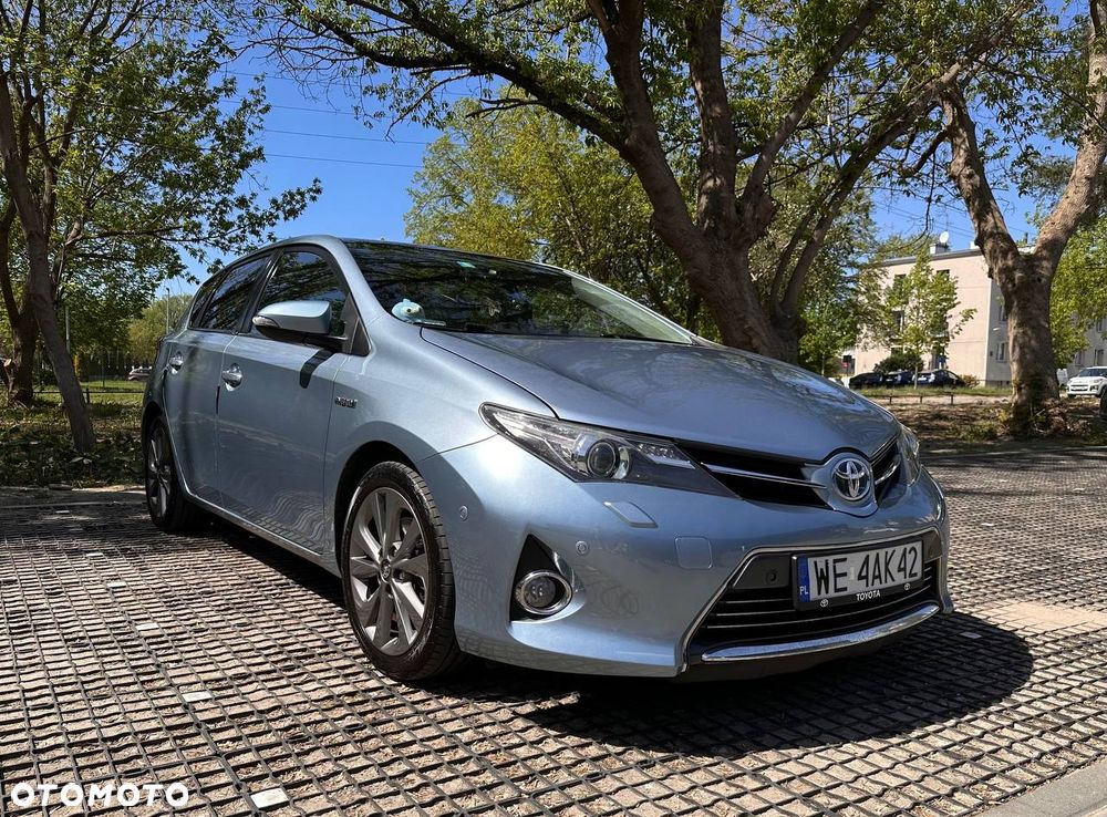 Toyota Auris - 1