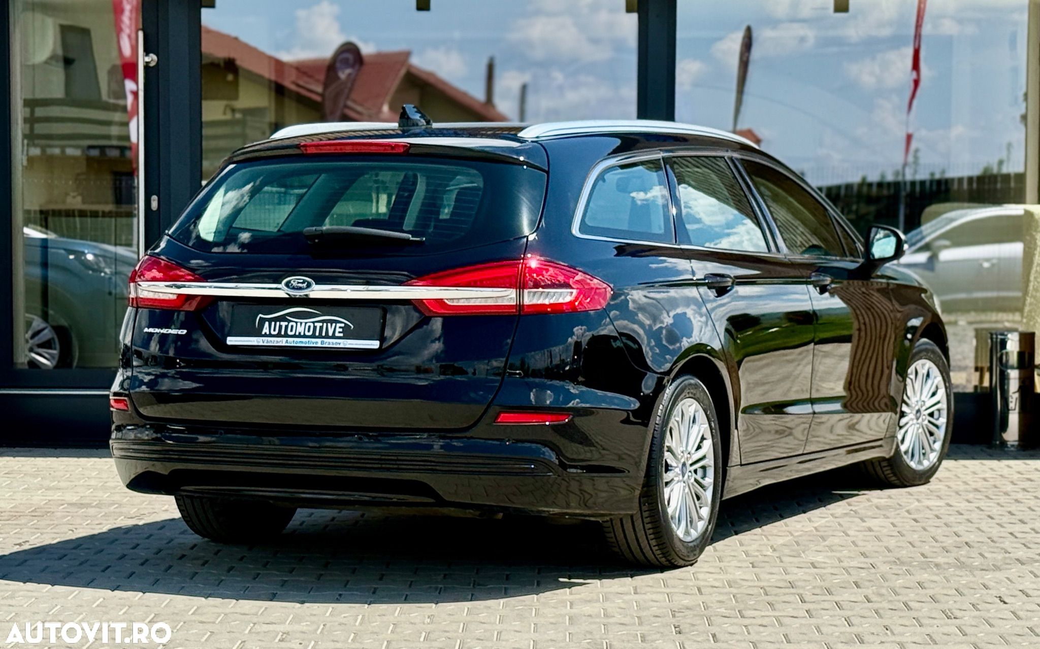 Ford Mondeo 2.0 TDCi Powershift Titanium - 14