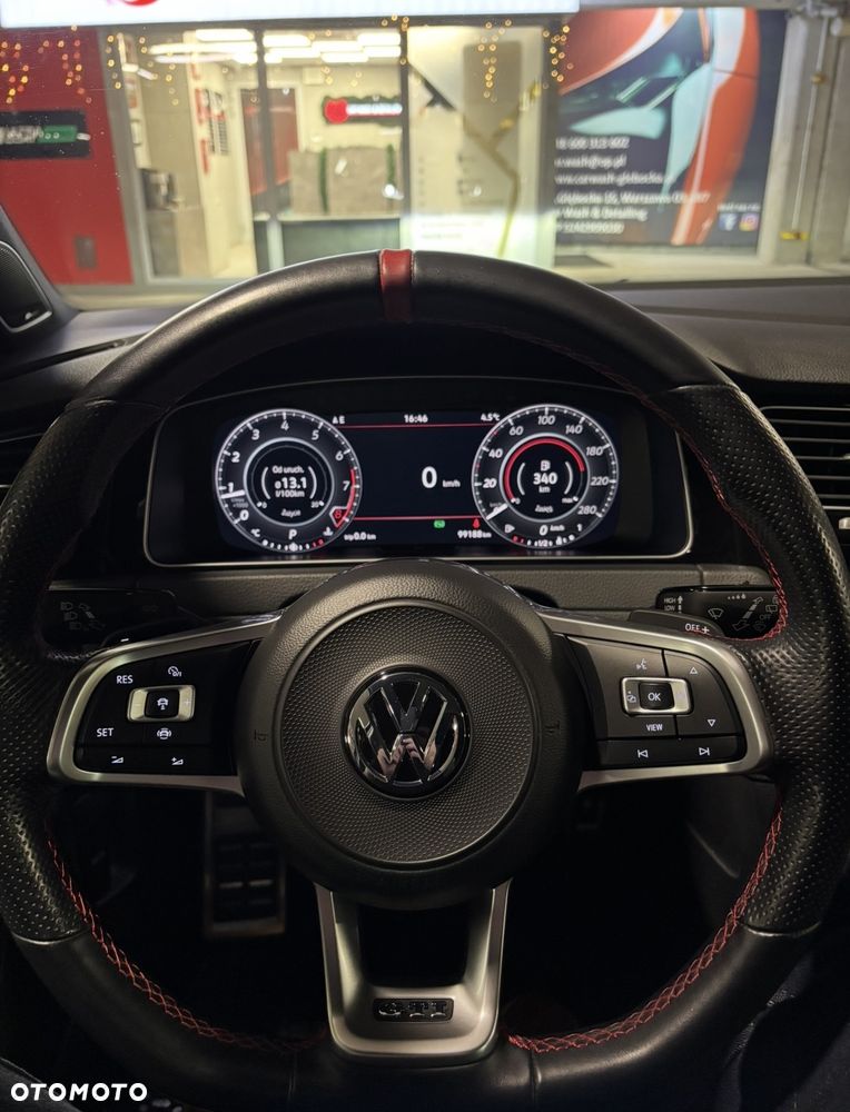 Volkswagen Golf 2.0 TSI GTI TCR DSG - 6