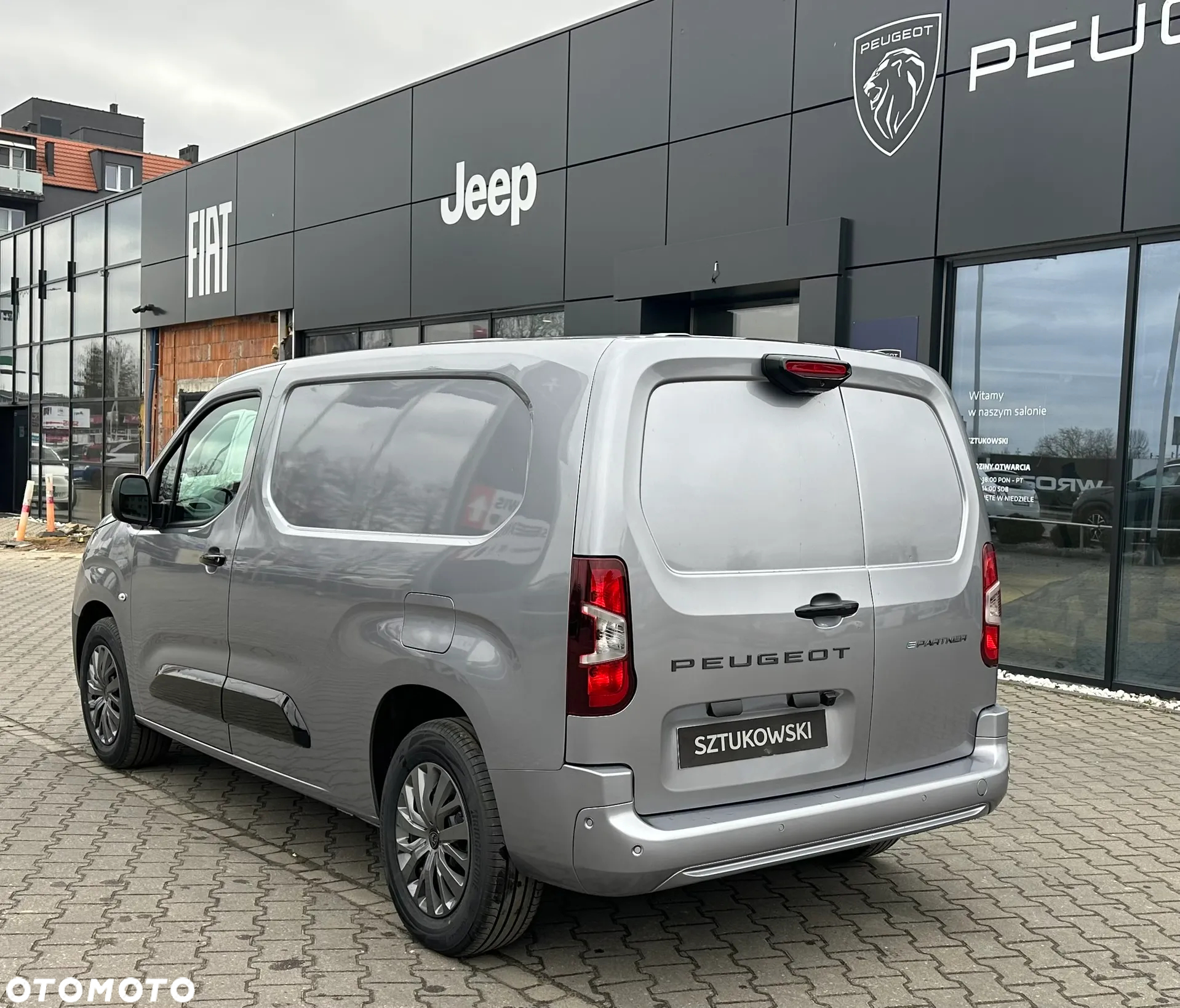 Peugeot e-Partner Furgon Long 750kg EV 136 KM, zasięg 330 km (akumulator 50 kWh) - 13