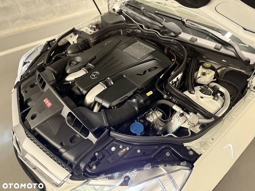 Mercedes-Benz Klasa E 500 BlueEFFICIENCY 7G-TRONIC Elegance - 27